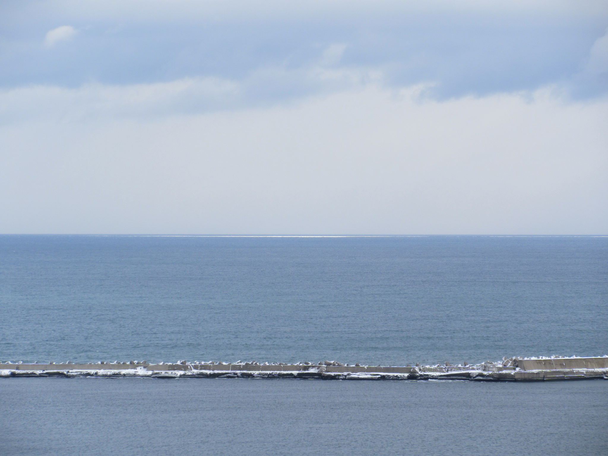 2月15日観測された沖合の流氷(提供:網走地方気象台)