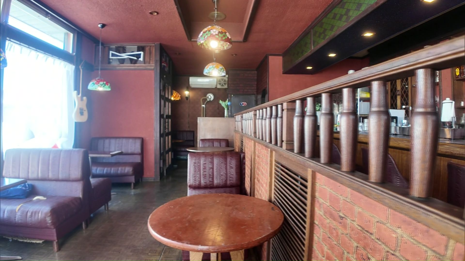 “昭和レトロ”な店内