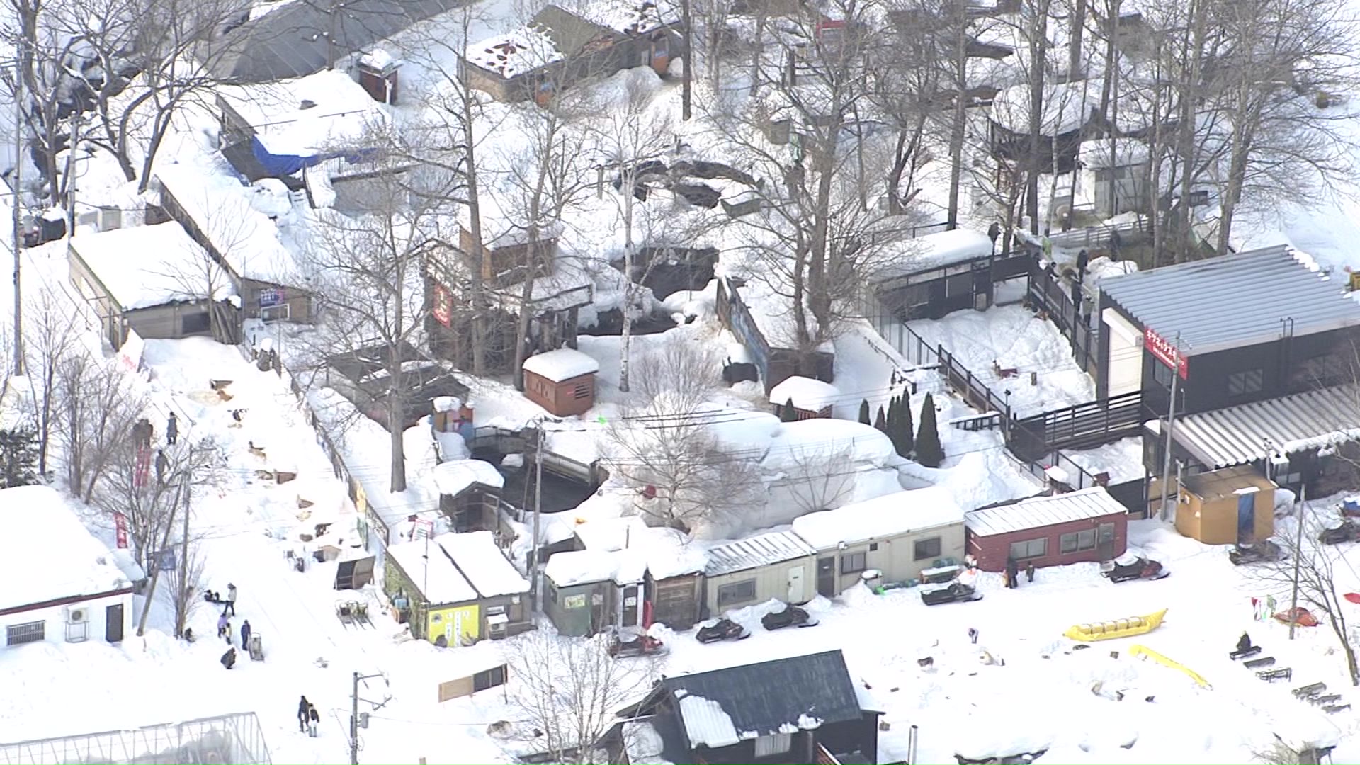20年ほど前から無許可で飼育小屋などを建て営業