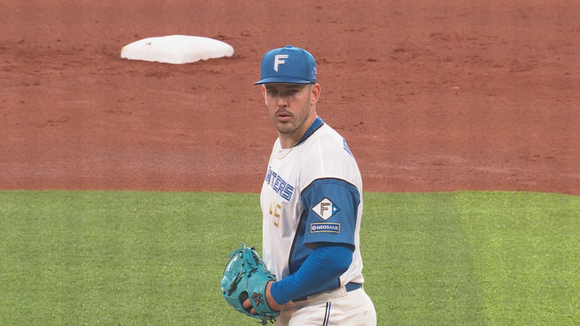 先発で5回を被安打1の好投を見せたバーヘイゲン投手