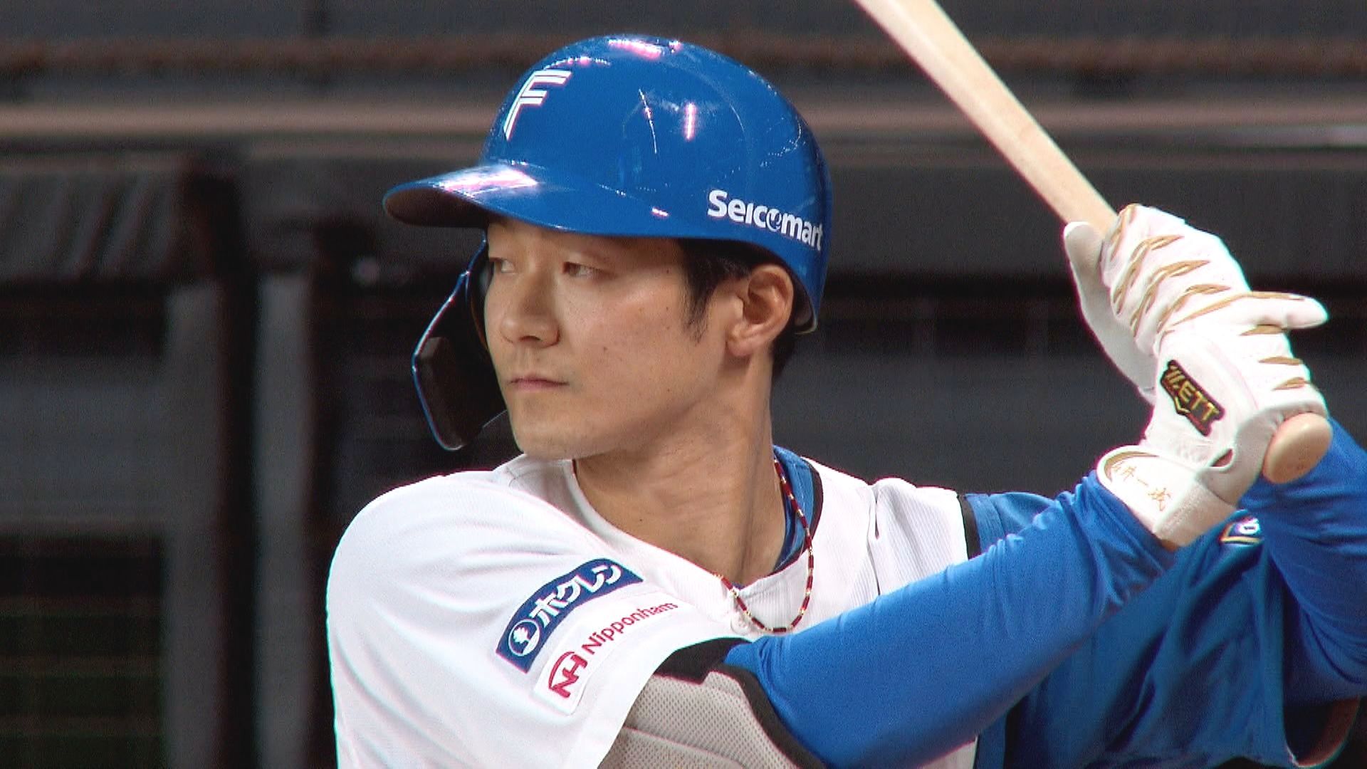 一打勝ち越しのチャンスで打席に入る石井一成選手