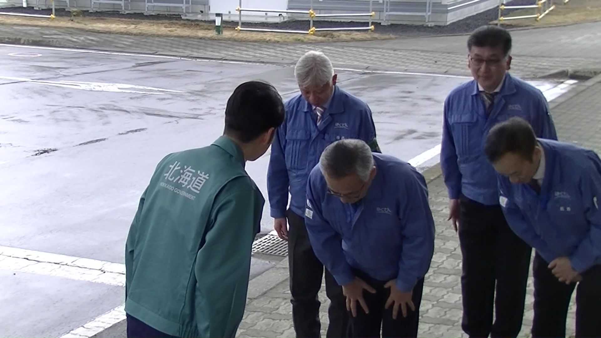 鈴木知事が泊原発を初めて視察