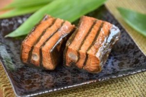 サーモンと昆布の重ね巻き（フーズ・ワンHPより）