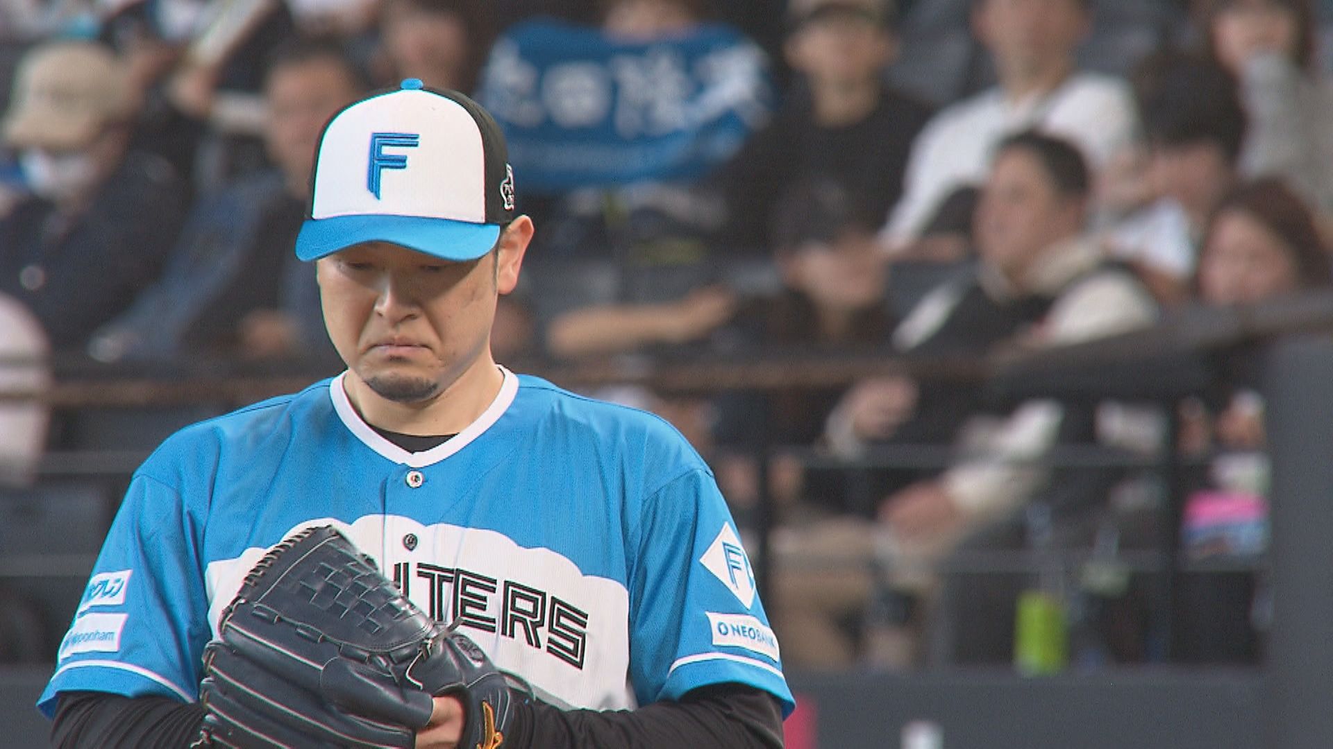 3番手として8回のマウンドに上がる池田隆英投手