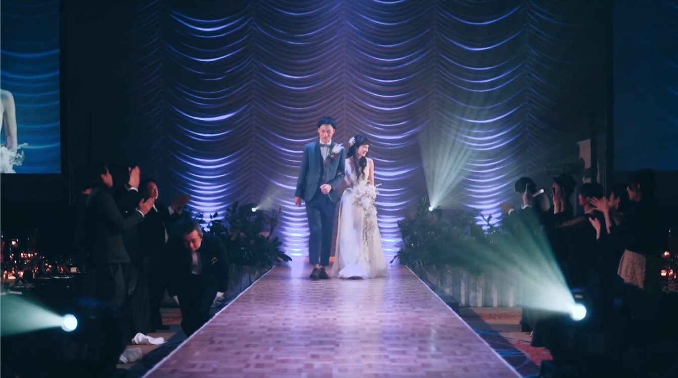 転機となった「ランウェイ」があるウエディング