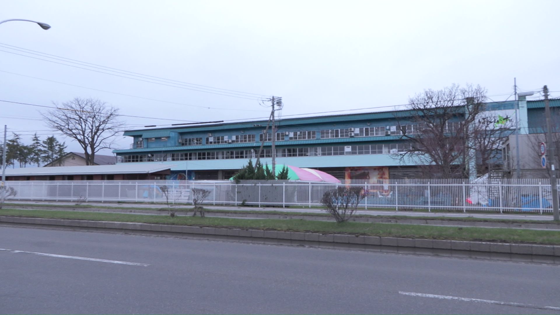 レースの中止を決めた帯広競馬場