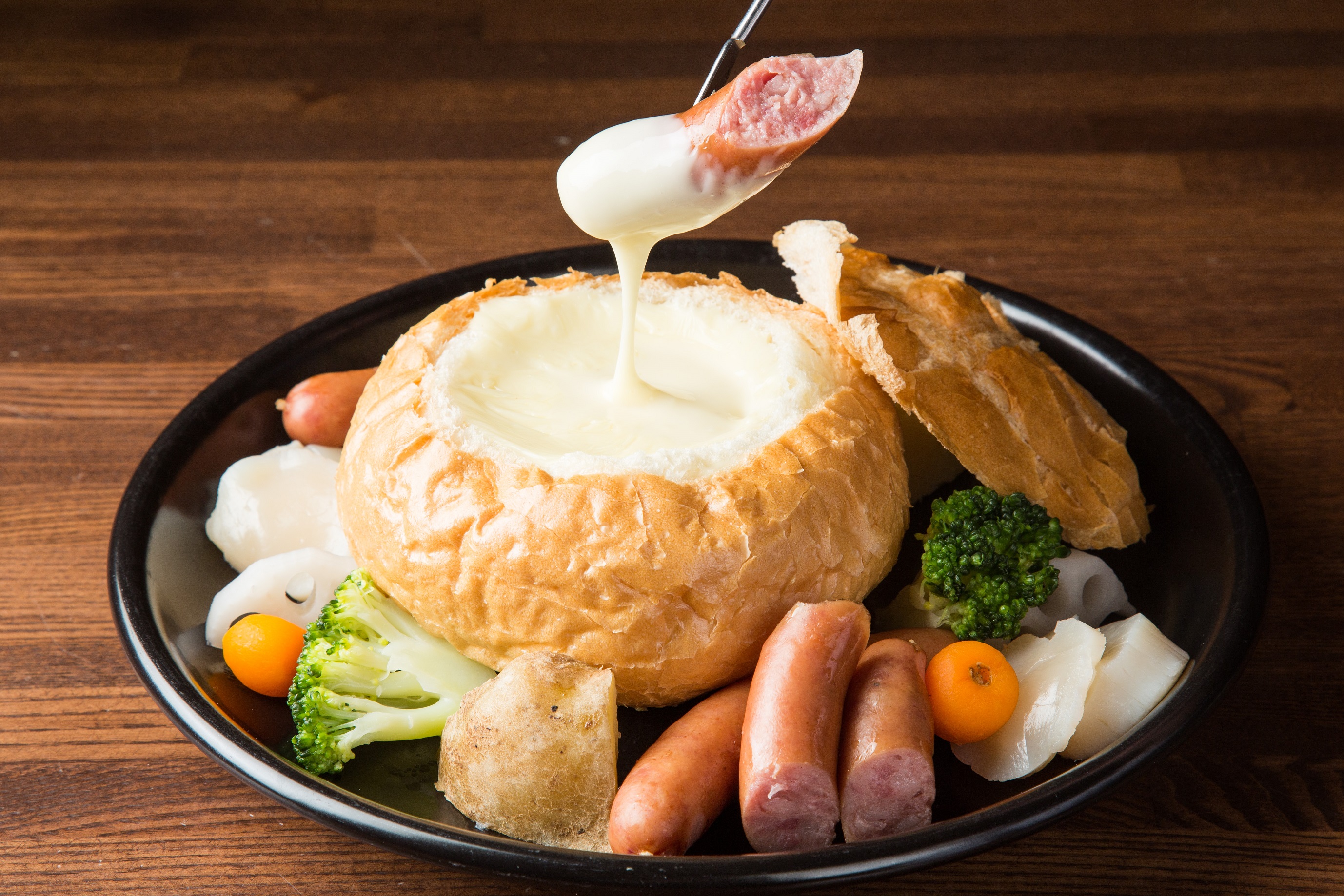 人気メニューの「バインフォンデュ」