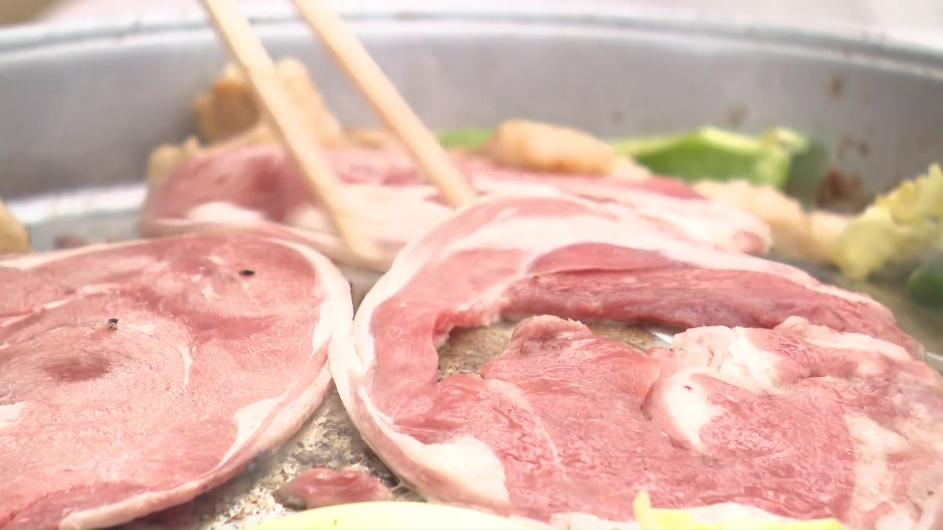 ジンギスカンを食べながらのお花見