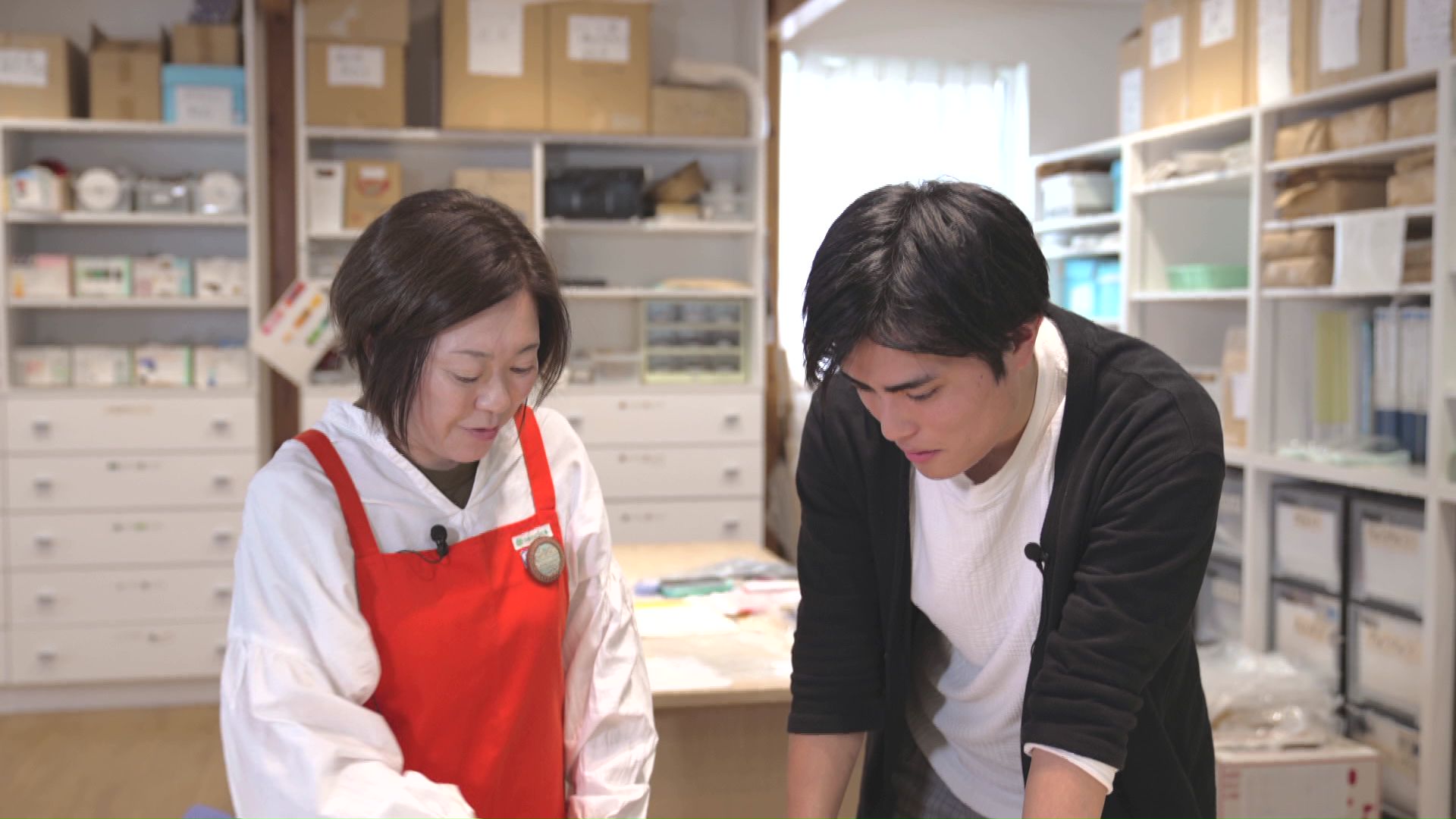 狐野アナウンサーと原哲子さん