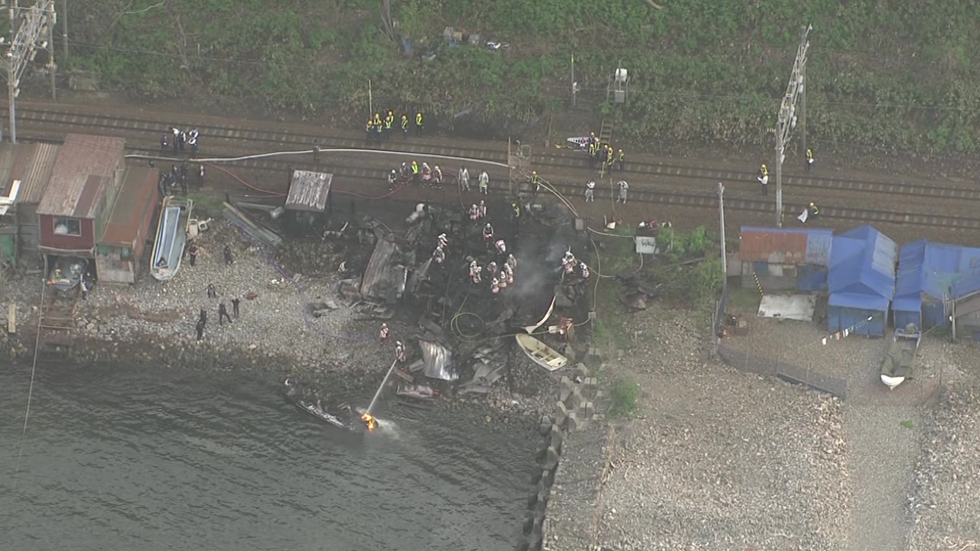 上空からの火事現場の様子