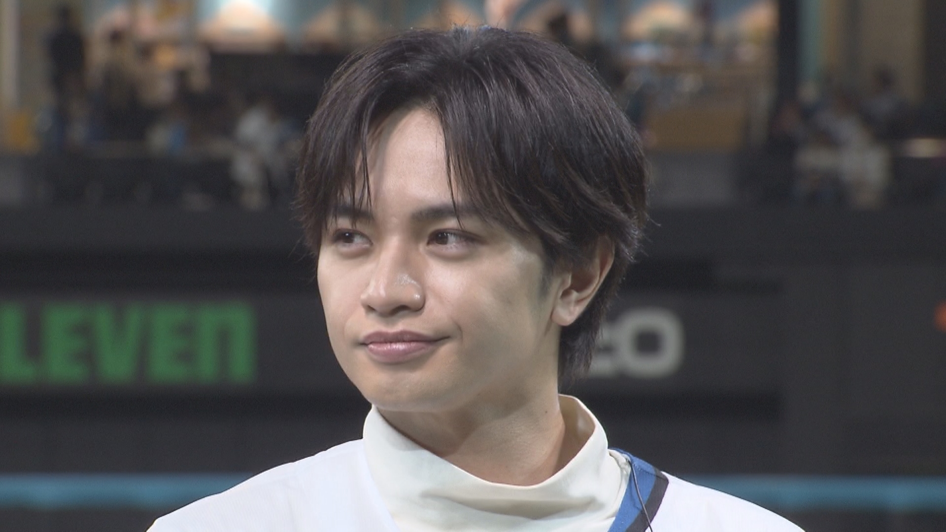 エスコンフィールドに登場した中島健人さん