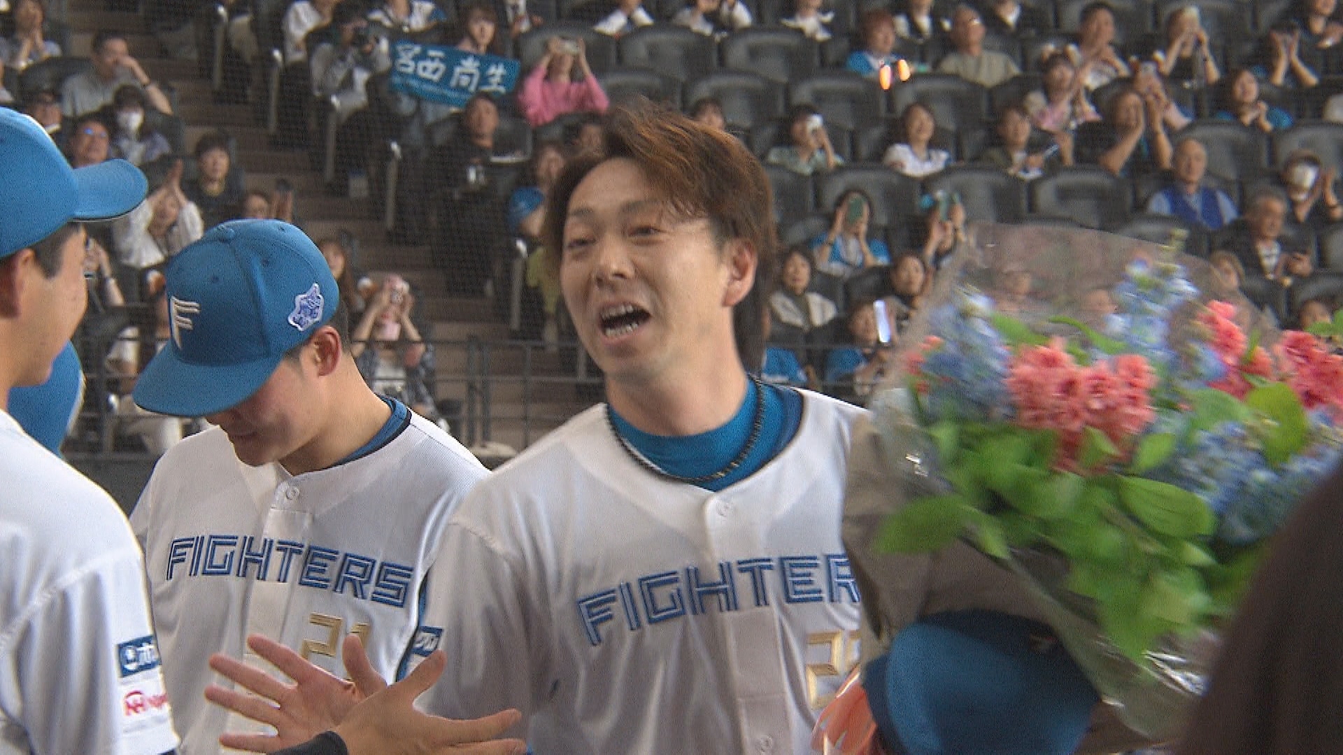 880試合連続リリーフ登板の快挙を達成した宮西尚生選手