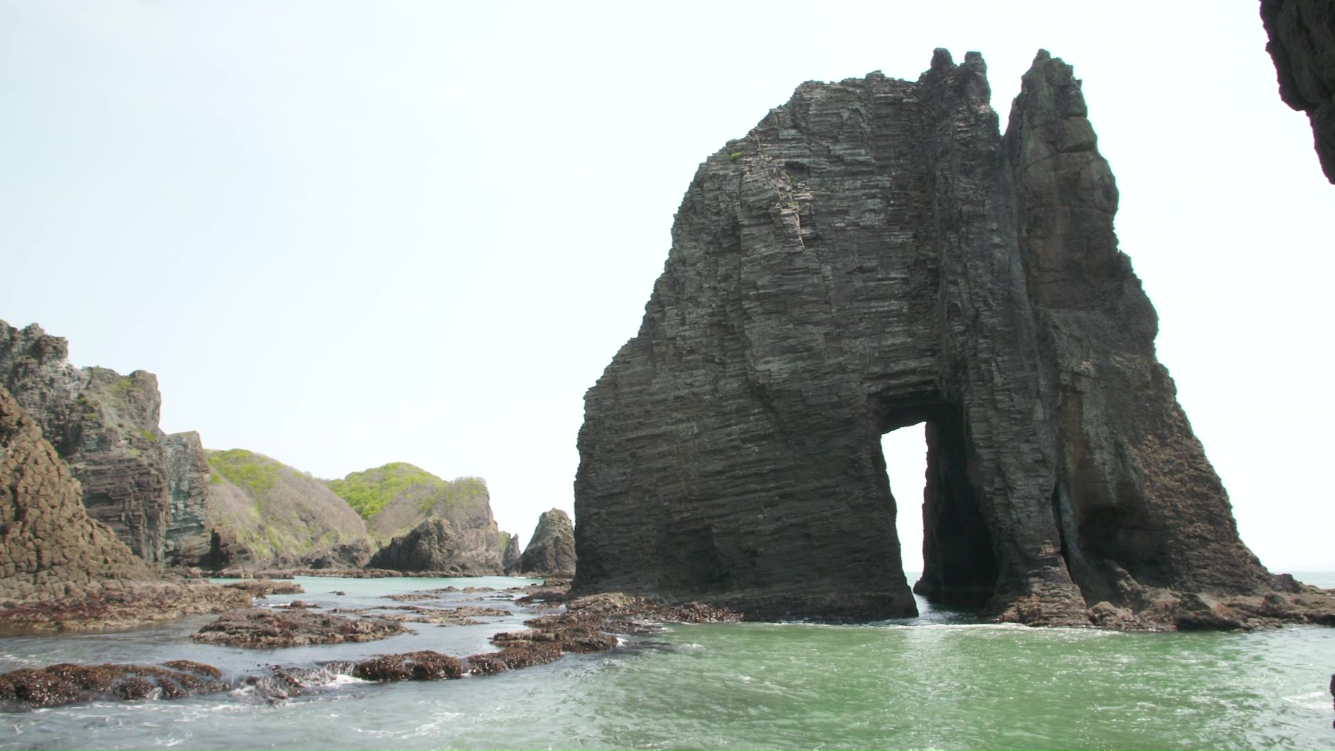 室蘭の絶景スポット「蓬莱門」