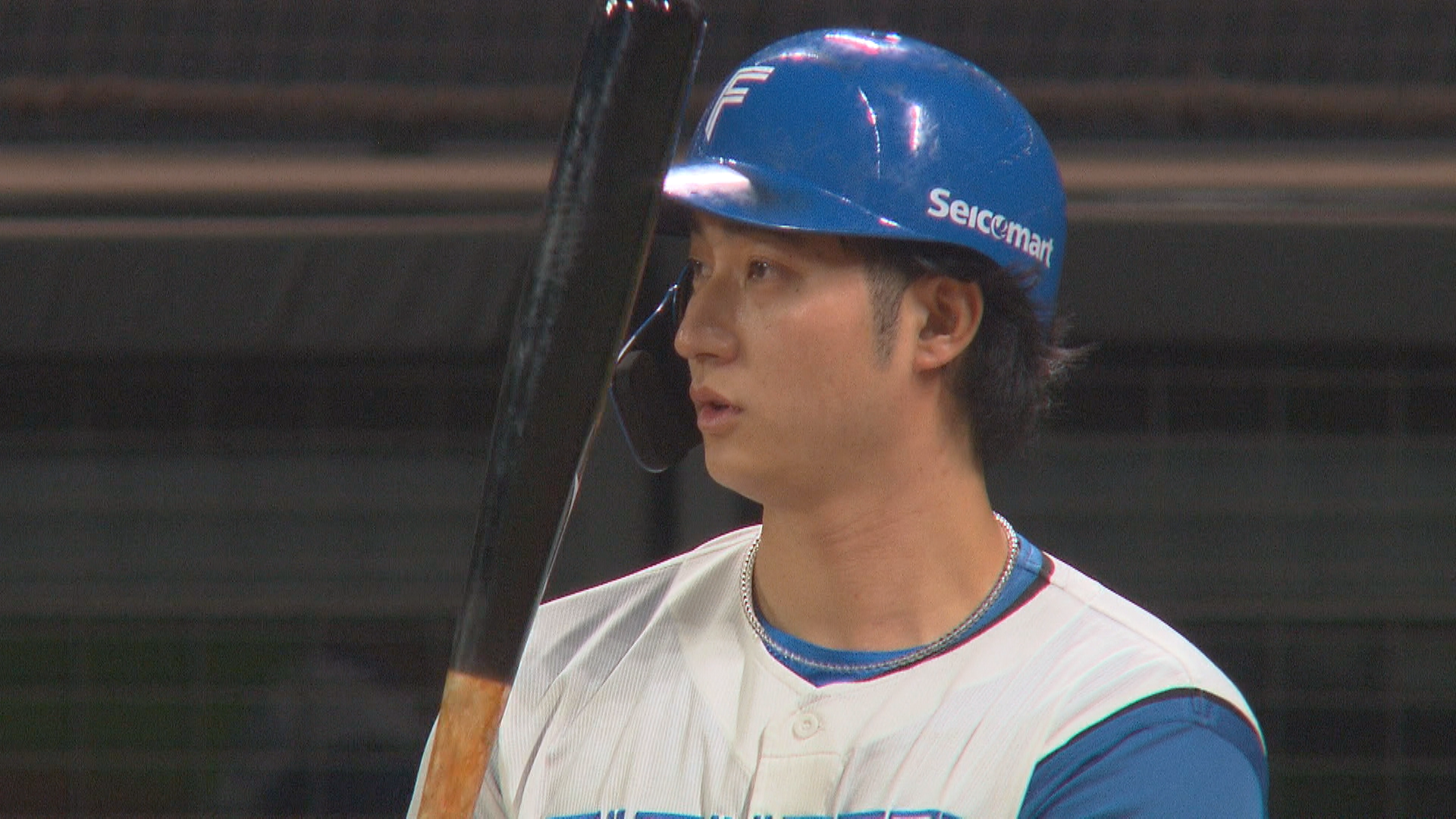 同点の押し出しフォアボールを選んだ浅間選手