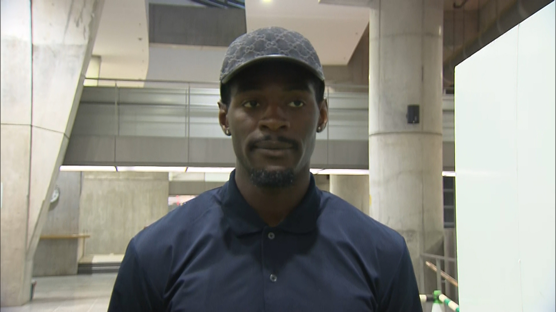 試合後同点ゴールを決めたバカヨコ選手