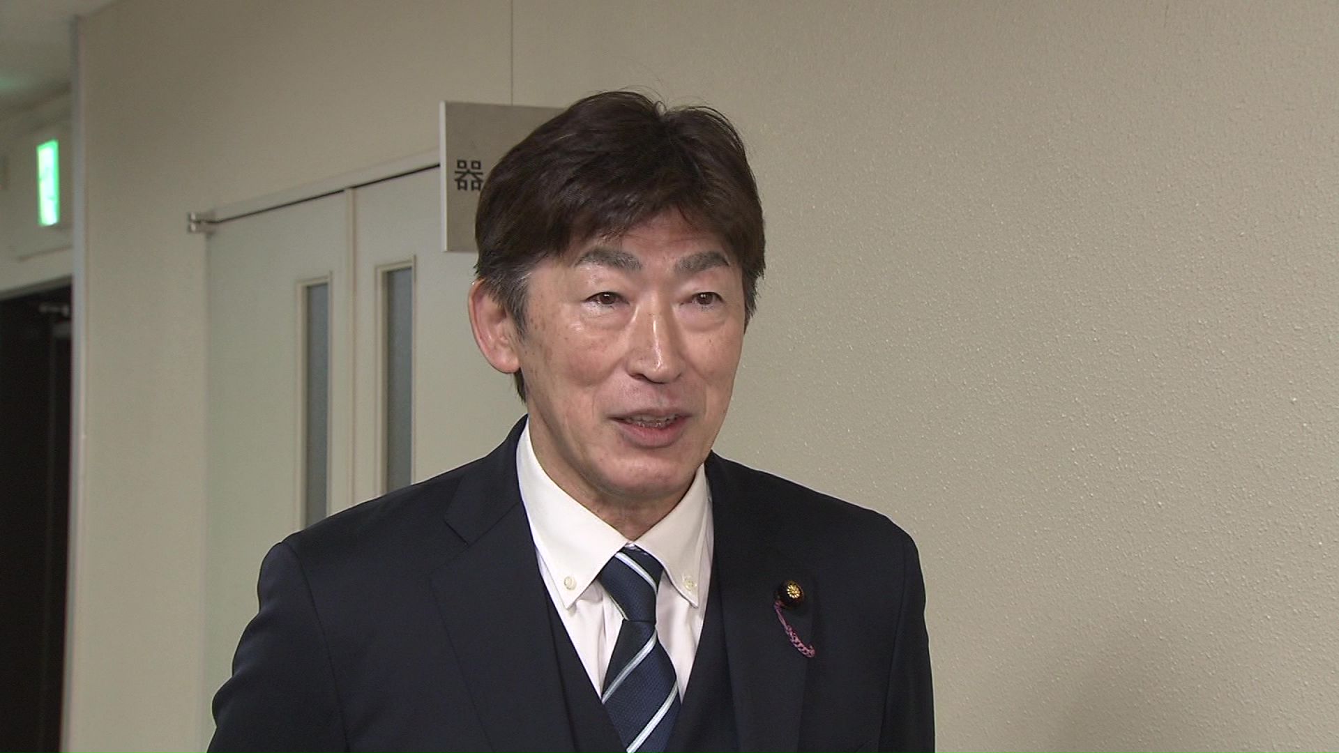 自民党 岩本剛人氏