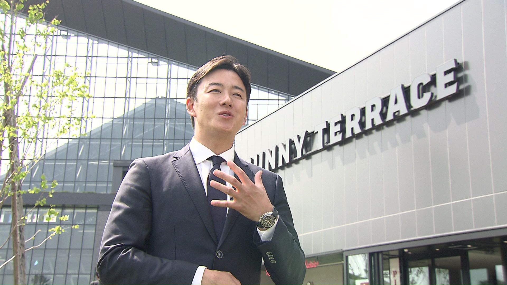 「サニーテラス」は斎藤佑樹さんが手がけた商業施設