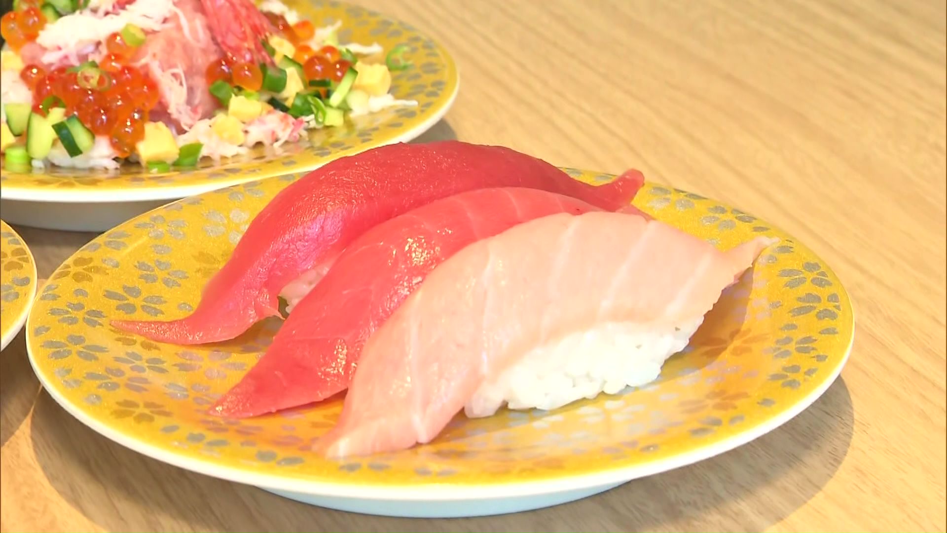 人気回転ずし店「函太郎」