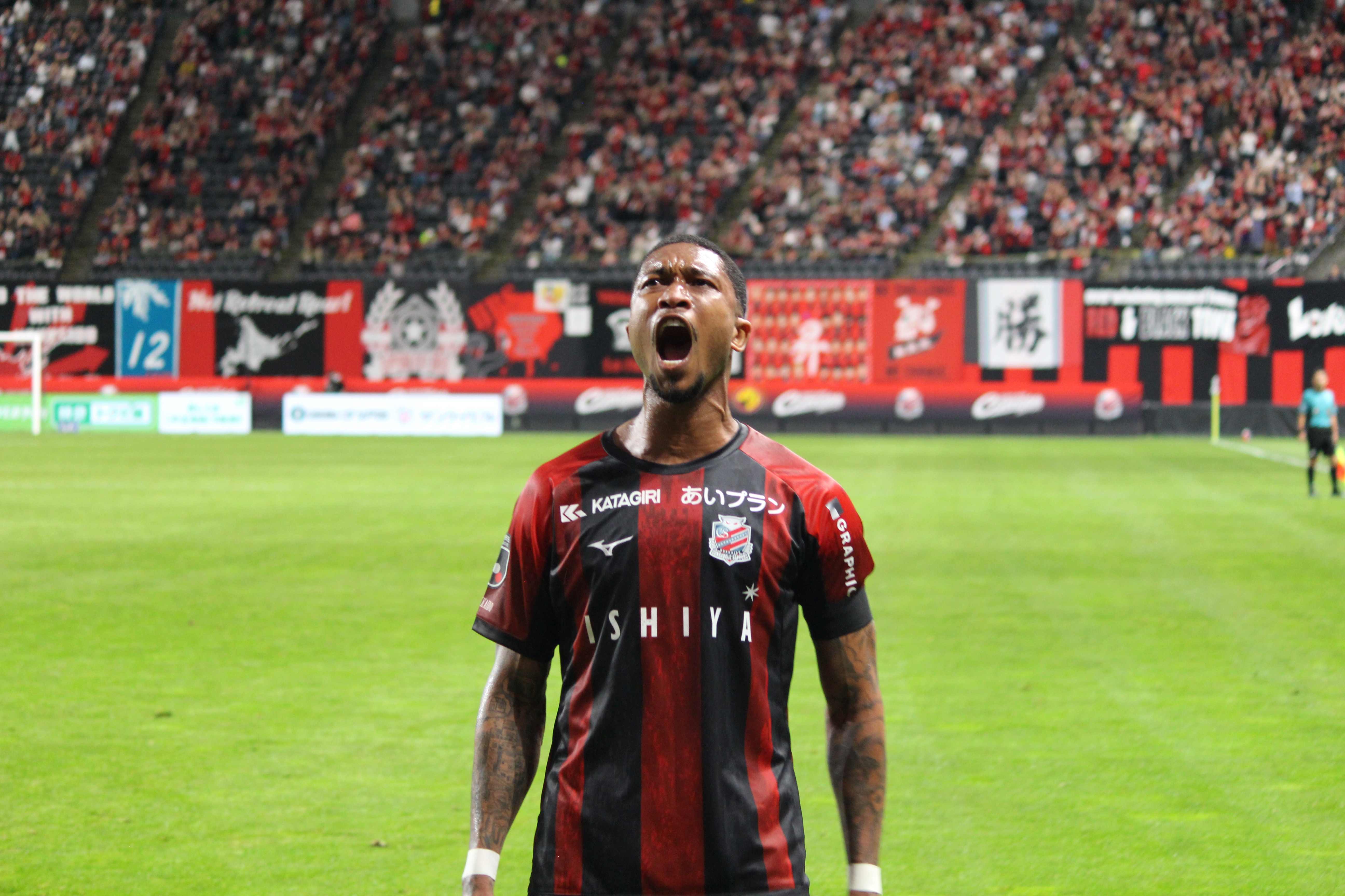 同点ゴールを決めたマリオ・セルジオ選手