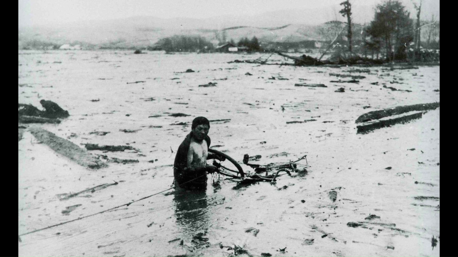 畑や田んぼは泥の海と化した