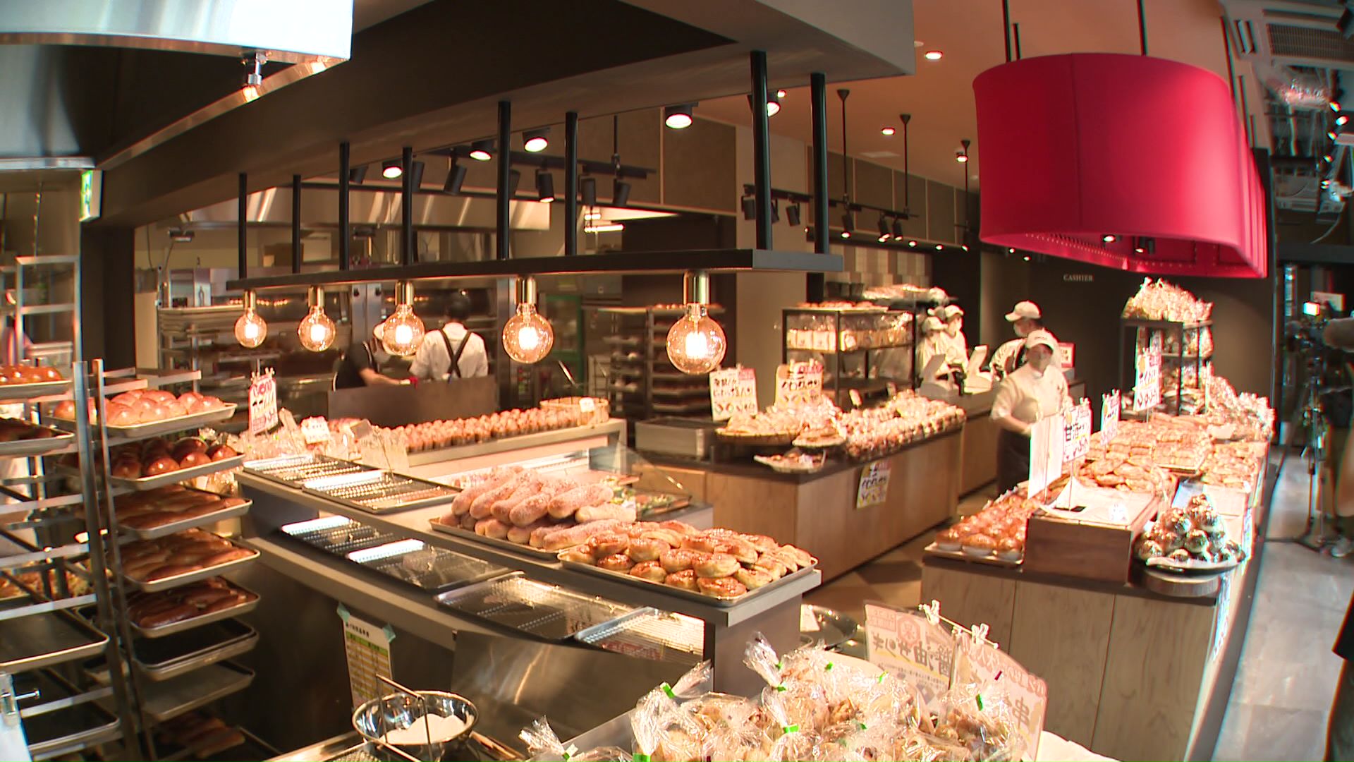 ベーカリー店「コロコロ」