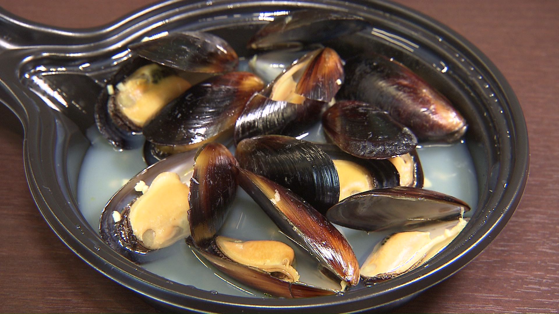 ムール貝のナチュールホワイトワイン蒸し