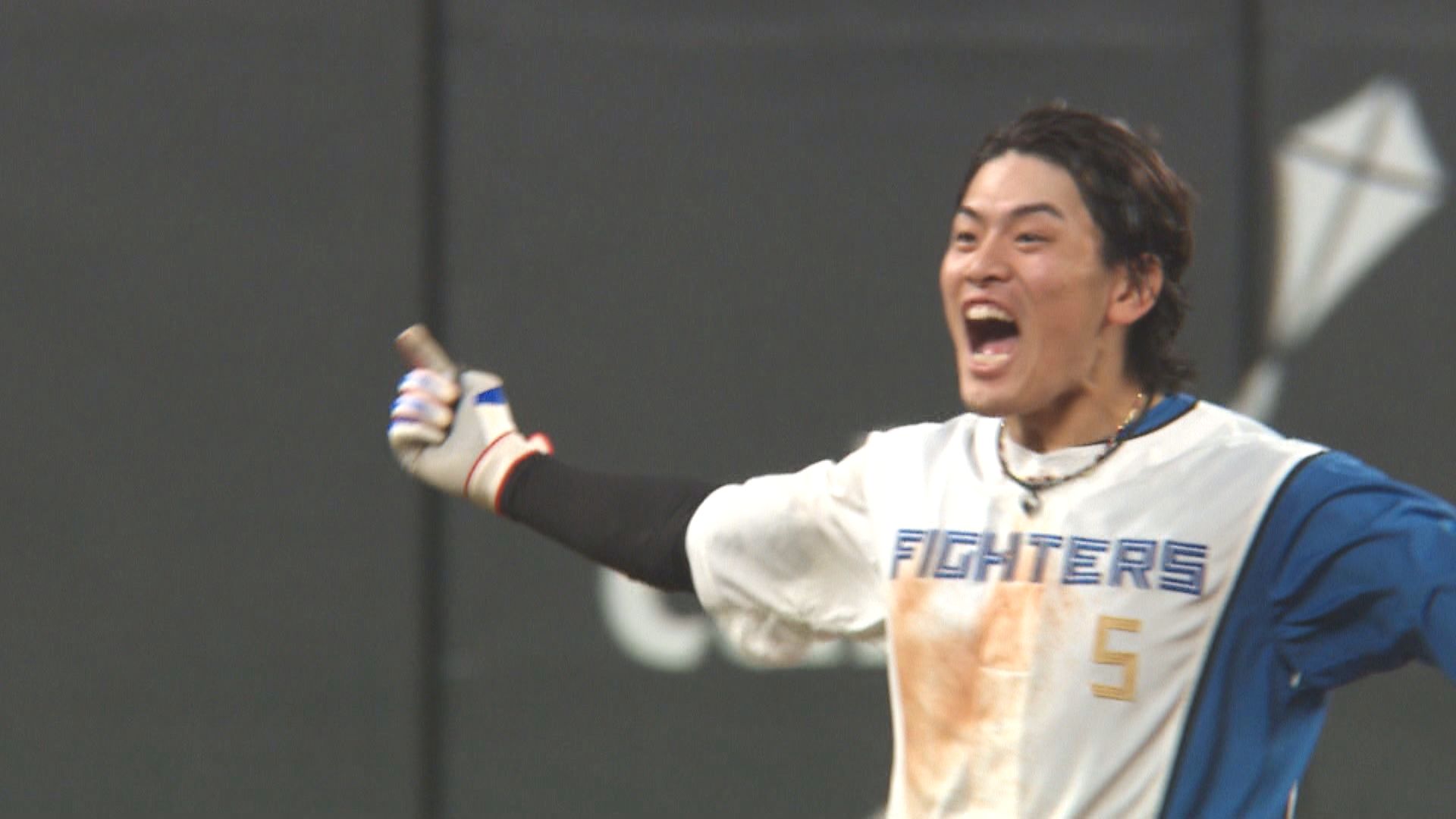 サヨナラ逆転タイムリーを放った野村佑希選手（25）