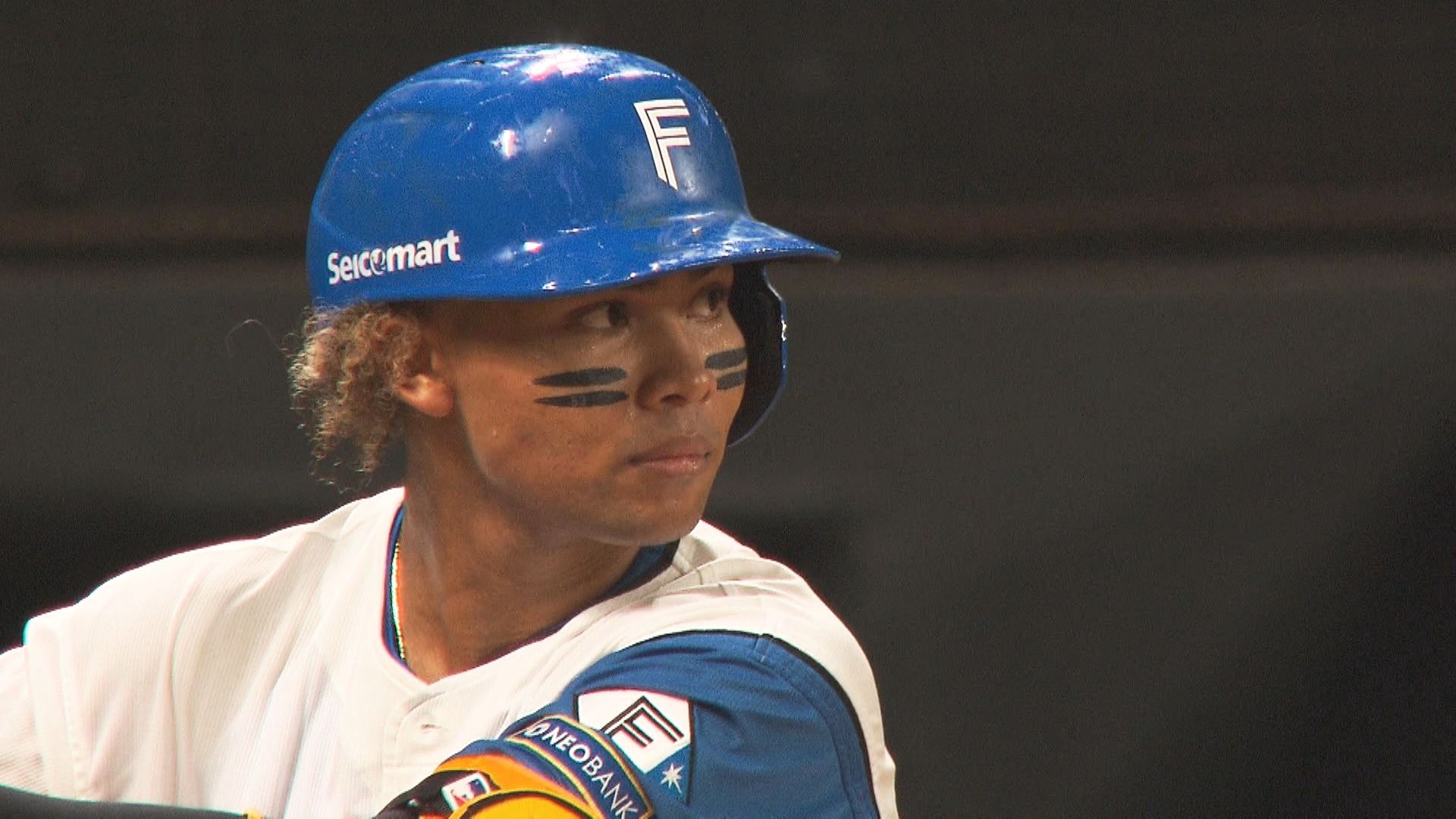 6回ウラの打席に立つ水谷瞬選手