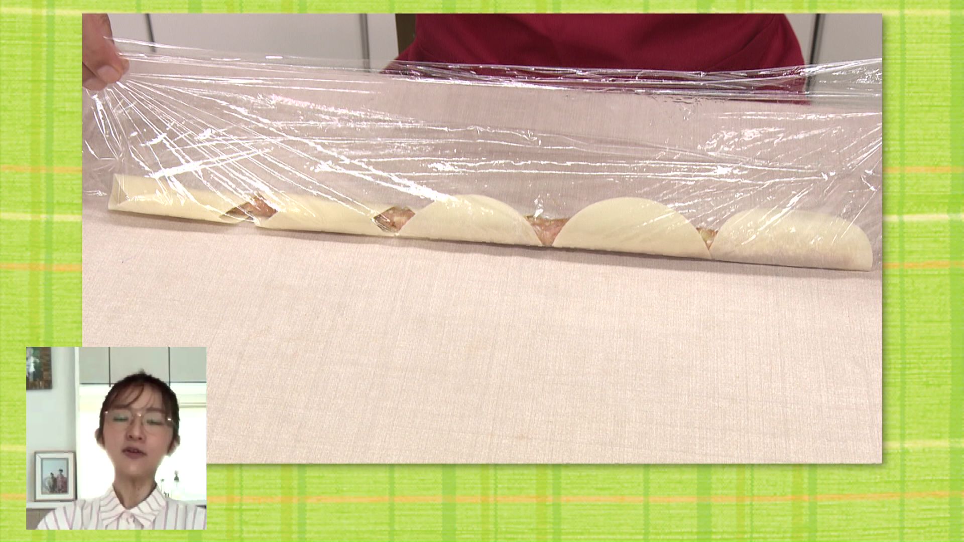 ラップを持って折りたたむ