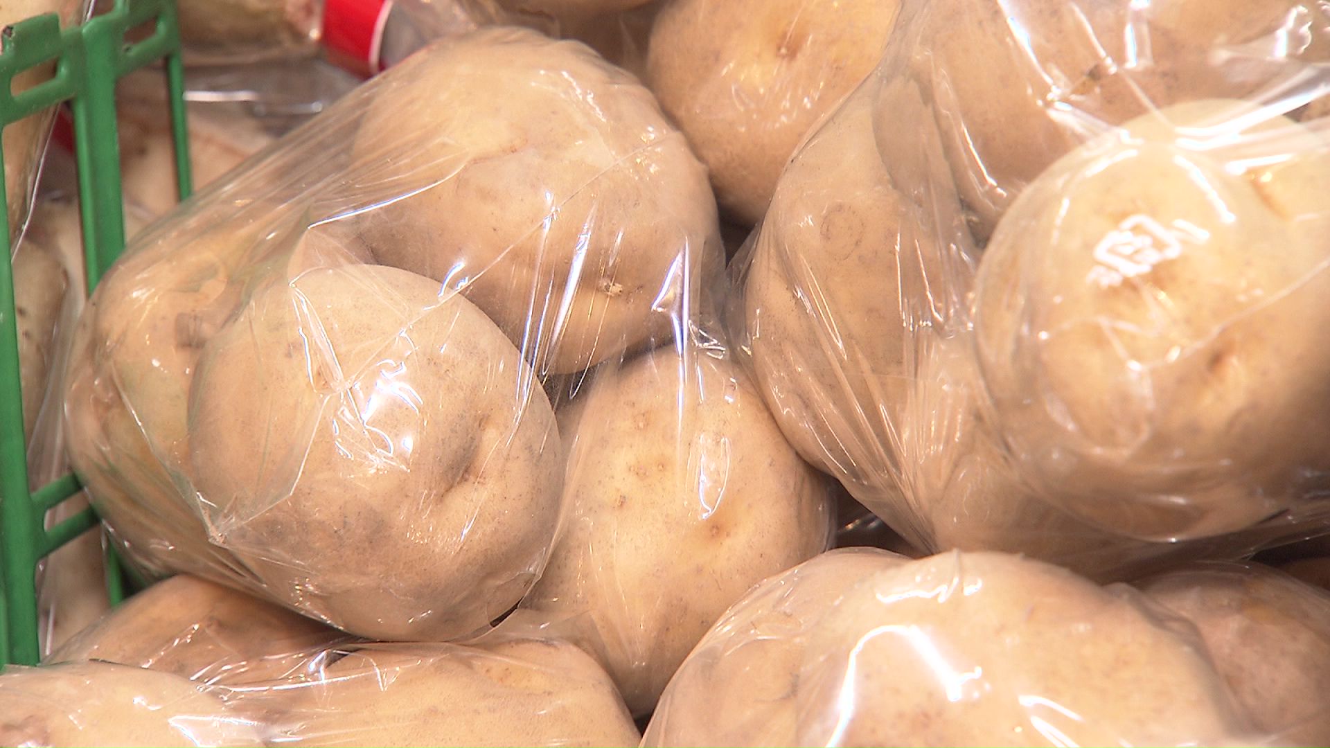 ジャガイモは小ぶりなものが多い