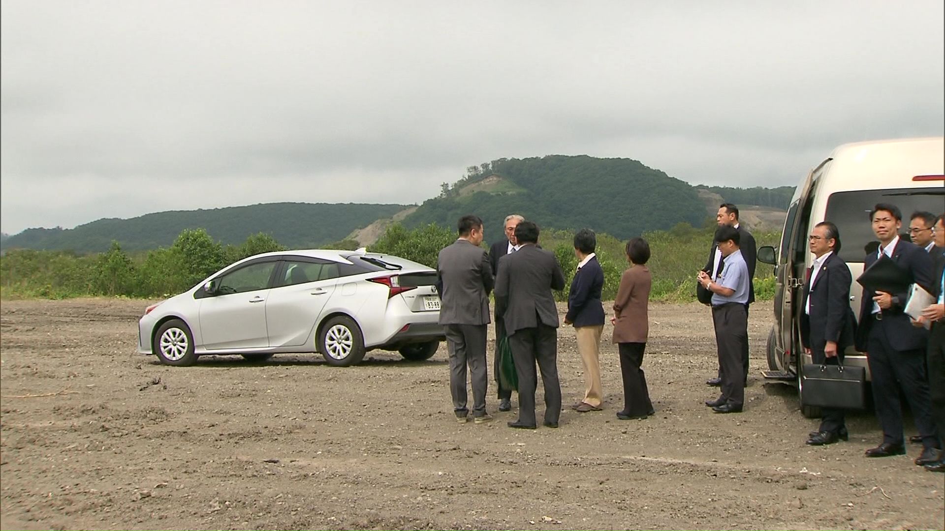 国会議員らによる視察も