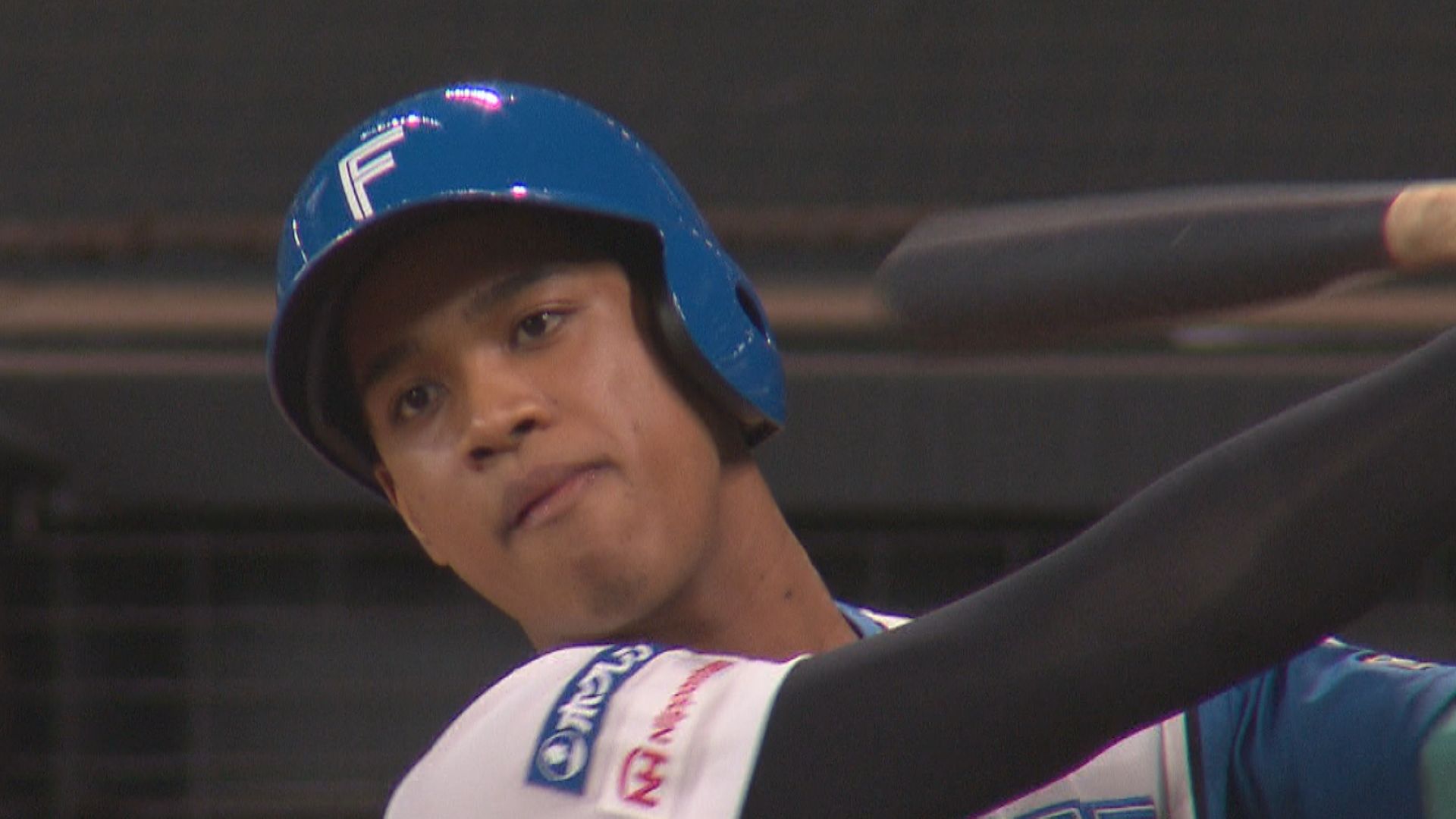 7回に代打として打席に立つ万波選手