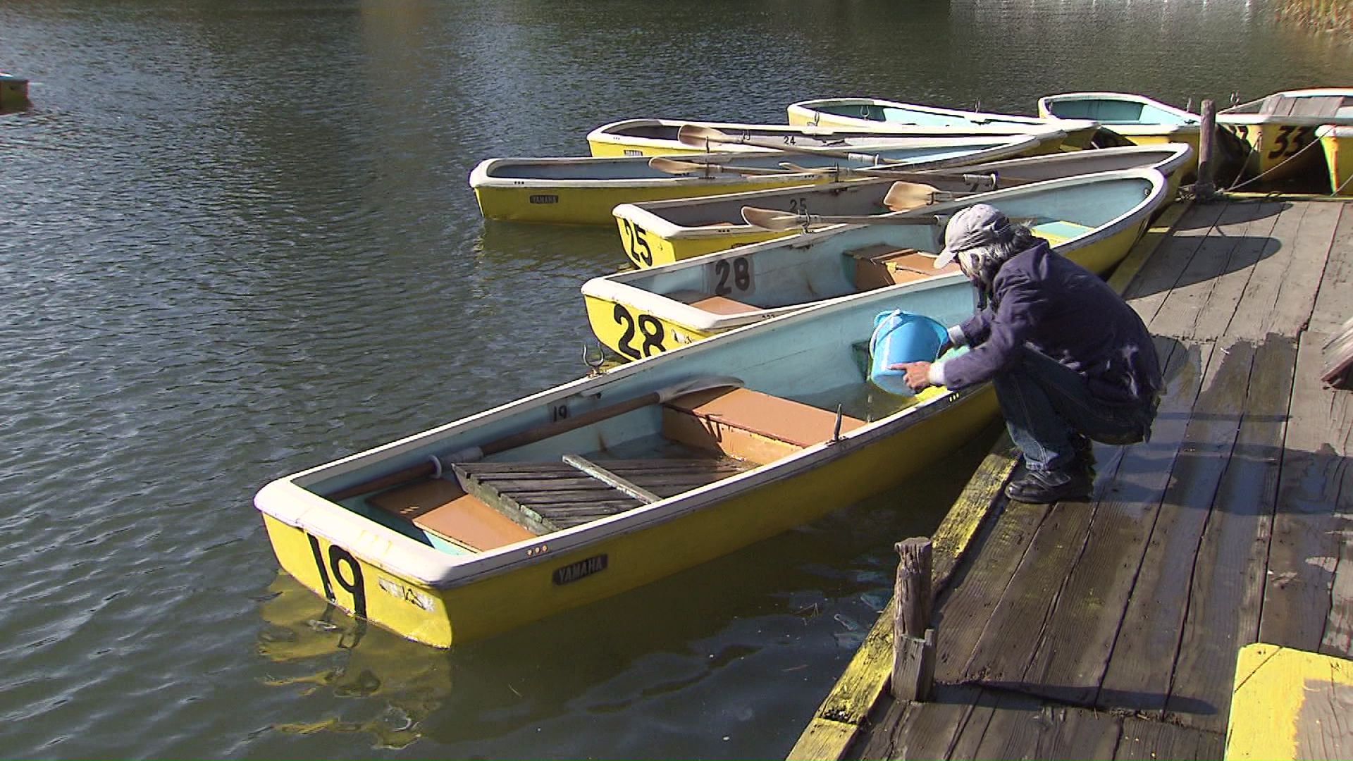 転覆した場所の水深は1メートルほど