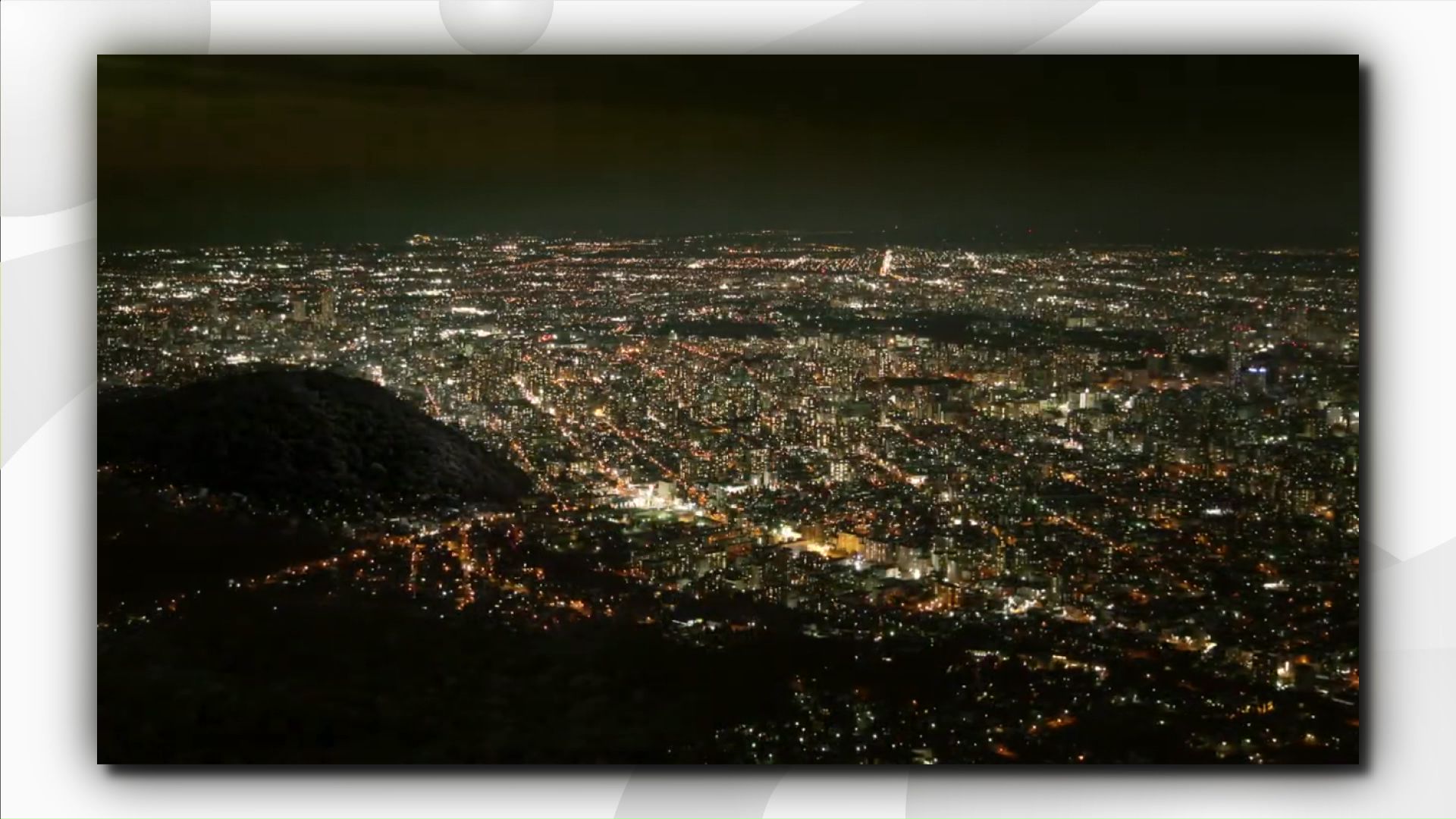 藻岩山からの夜景(提供:札幌もいわ山ロープウェイ)