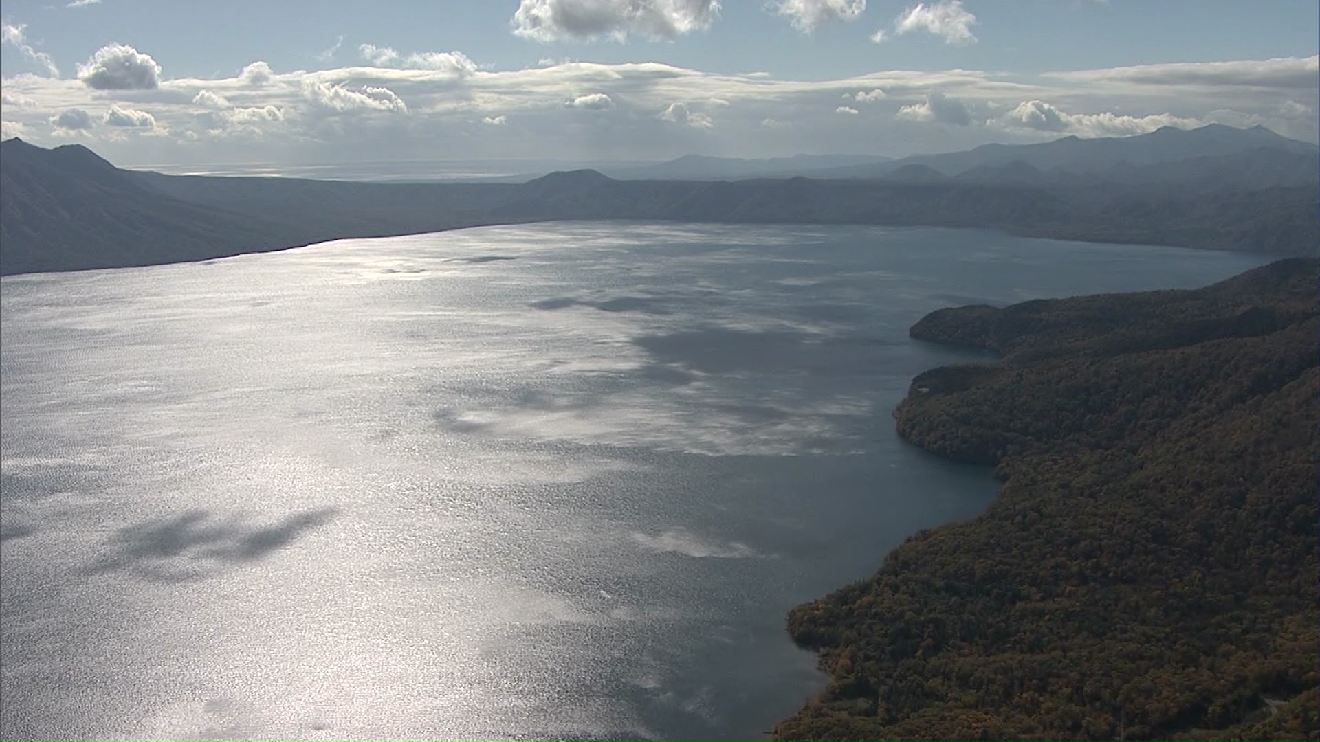 遺体が見つかった支笏湖