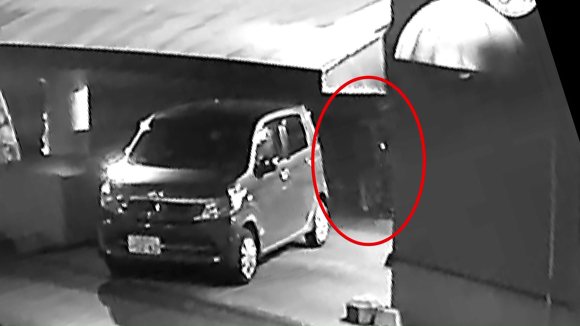 ブランドショップで従業員に暴行を加え現金や高級腕時計などを奪った疑い