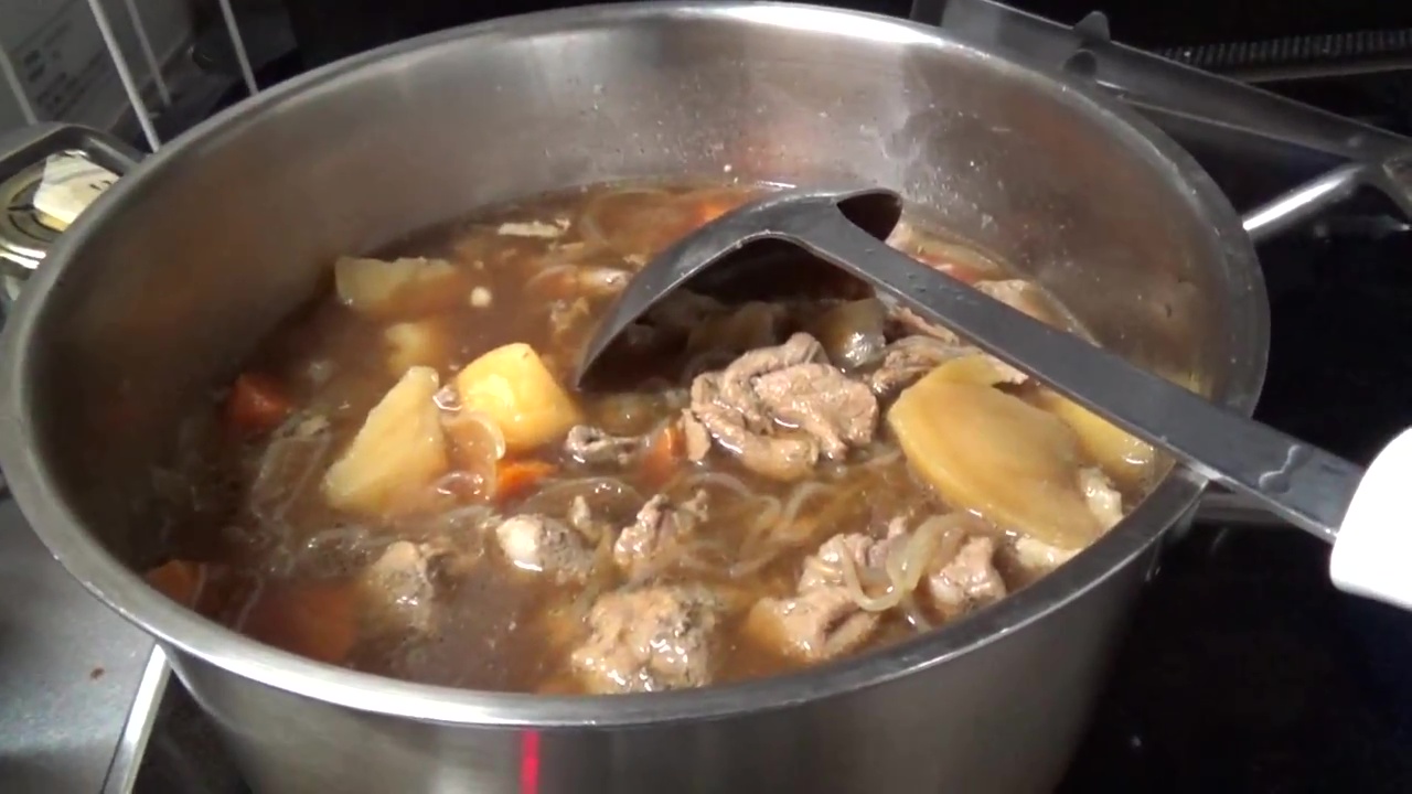 肉じゃがはやわらかくシミシミに