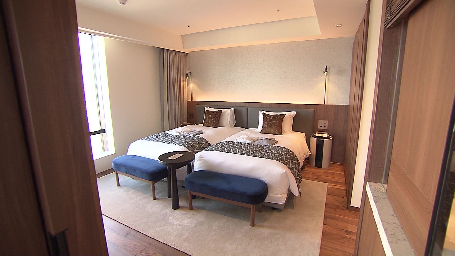 スイートルームは広々とした間取り