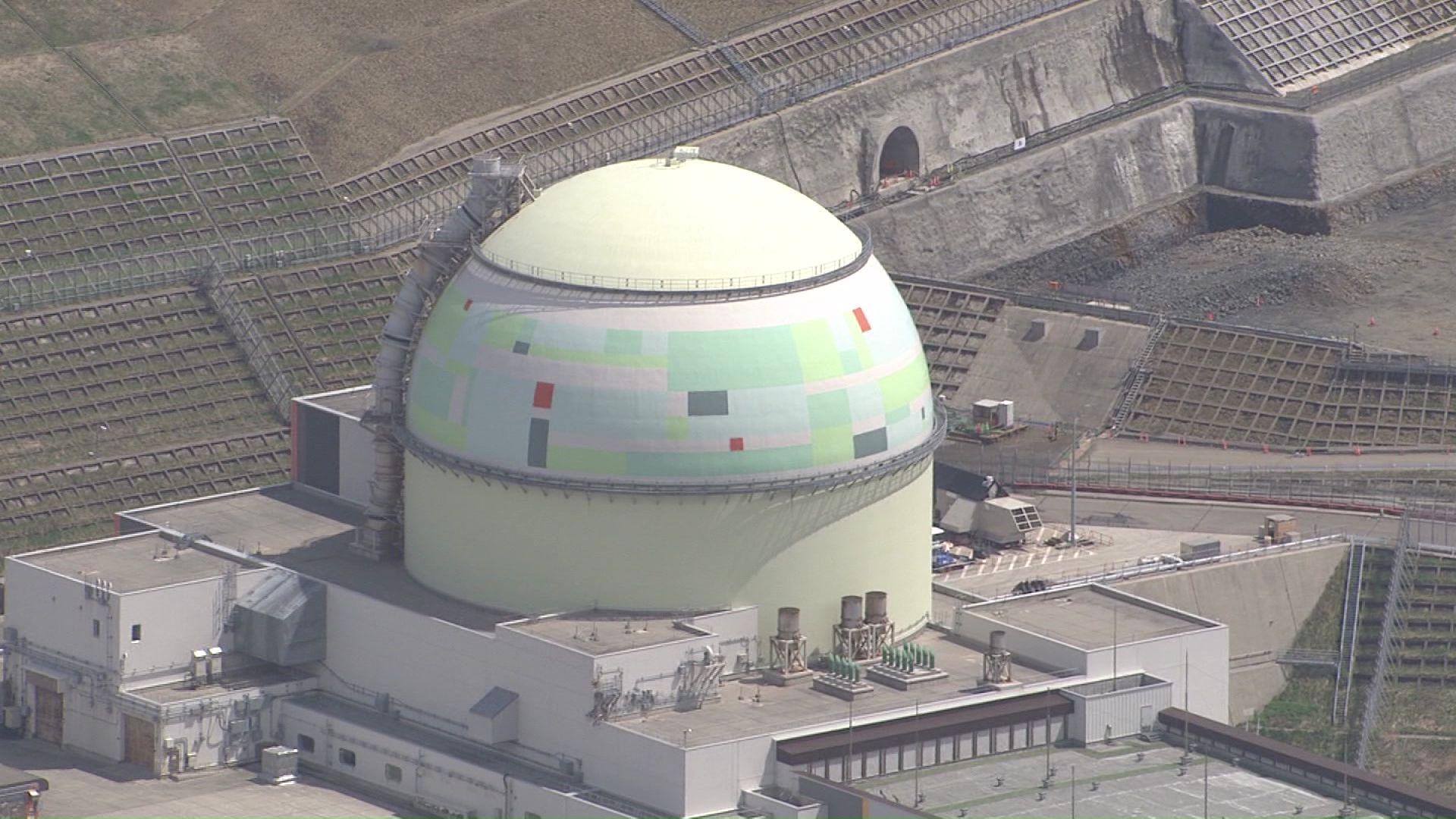 2012年に定期検査のため運転を停止した泊原発3号機