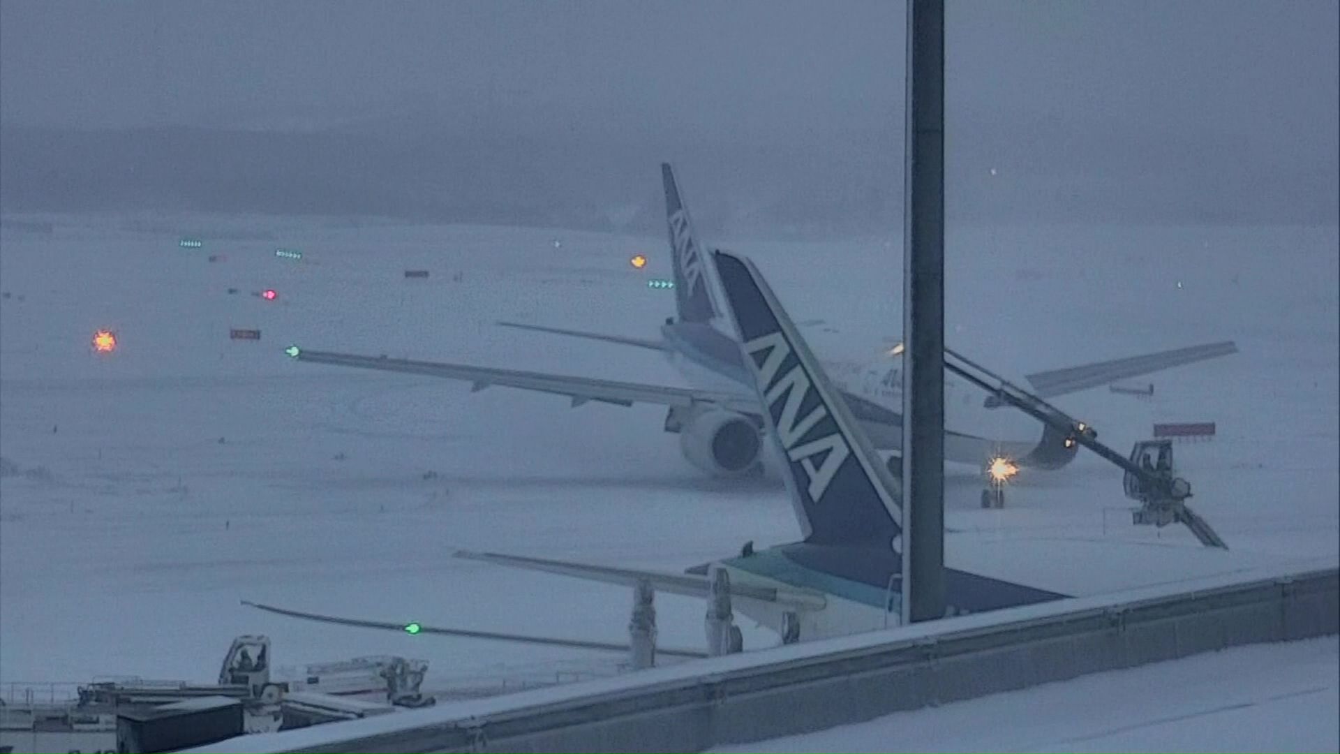 新千歳空港発着の飛行機も欠航が相次ぐ
