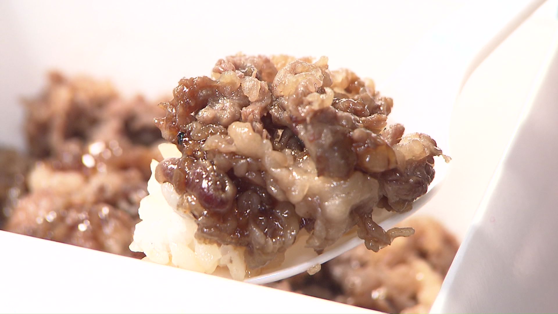 EXILEのSHOKICHIさんがプロデュースした八木園の「北海道和牛YAGIENボックス」(北海道北広島)