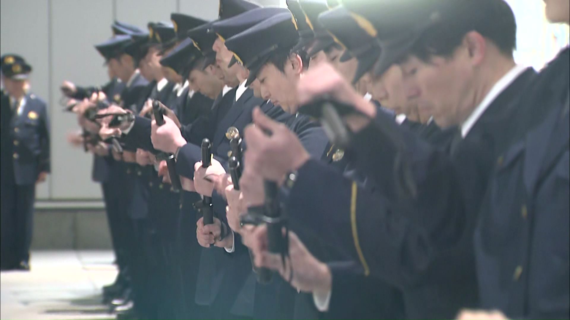 携帯する装備を取り出して動作を確認