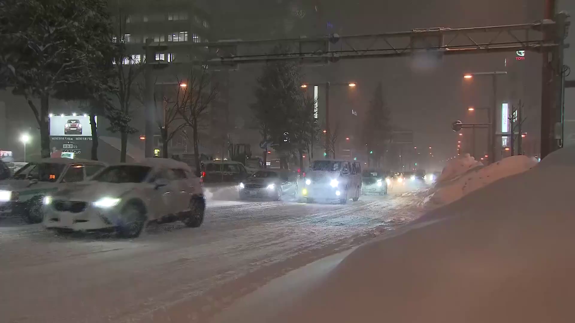 札幌中心部(1月13日午後6時)の様子