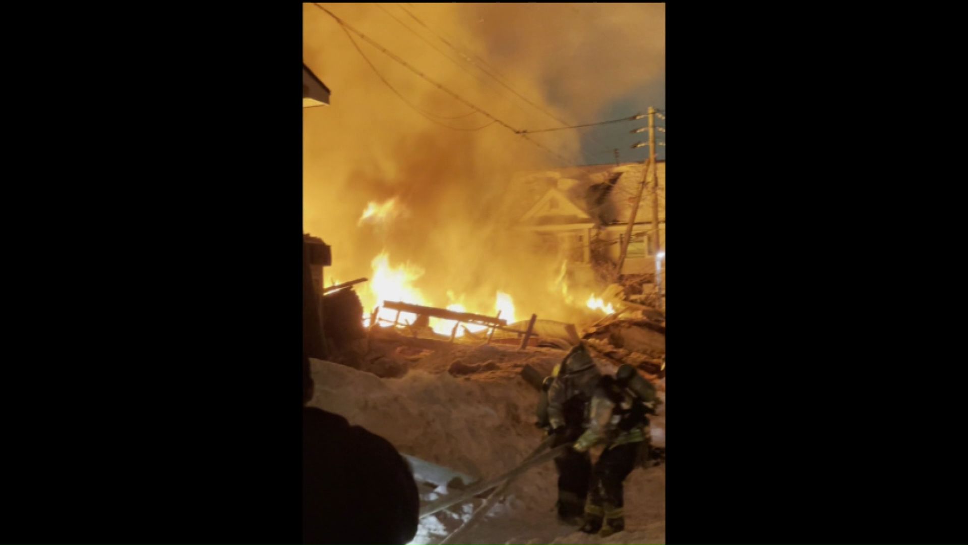 2月9日に起きた爆発火災（提供：視聴者）