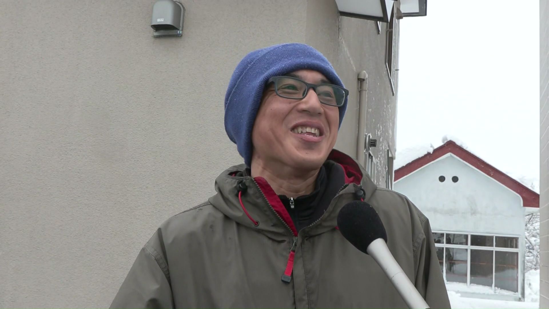 「これ以上は降らないで欲しいかな」雪かきに追われる住民