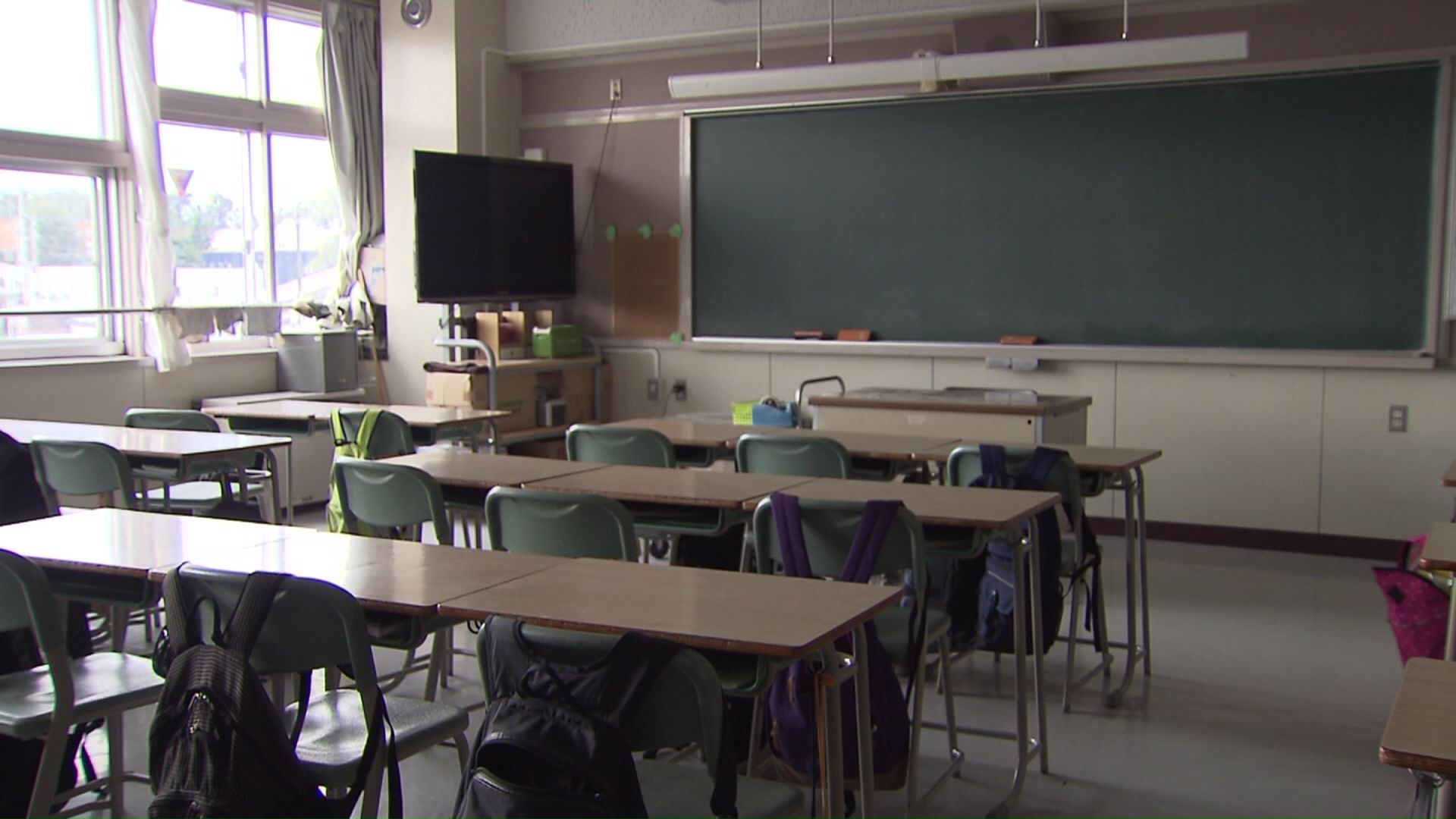 不登校の児童生徒は小中学校で35万人以上と過去最多(イメージ画像)