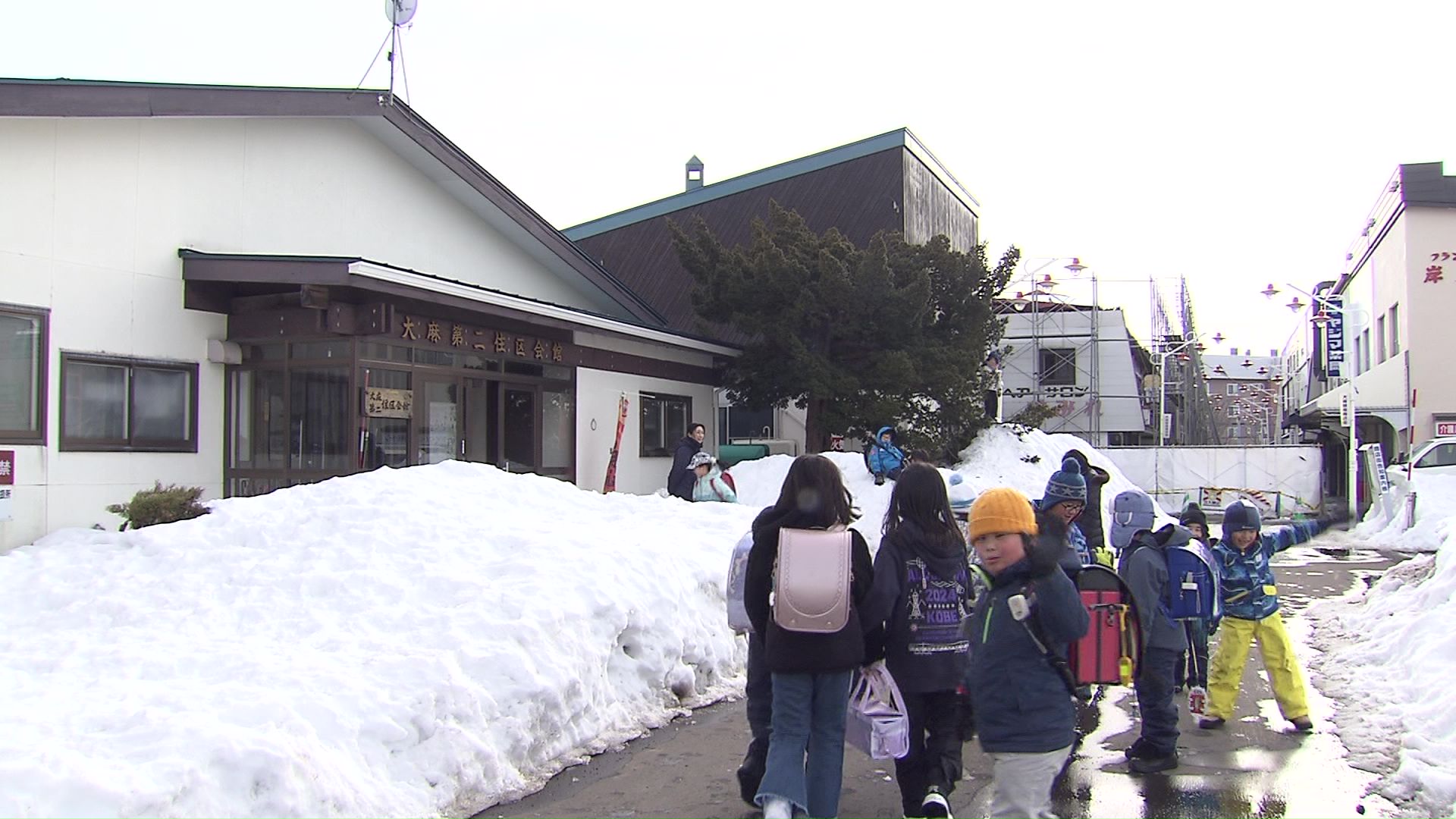 現在は商店街近くの会館で運営