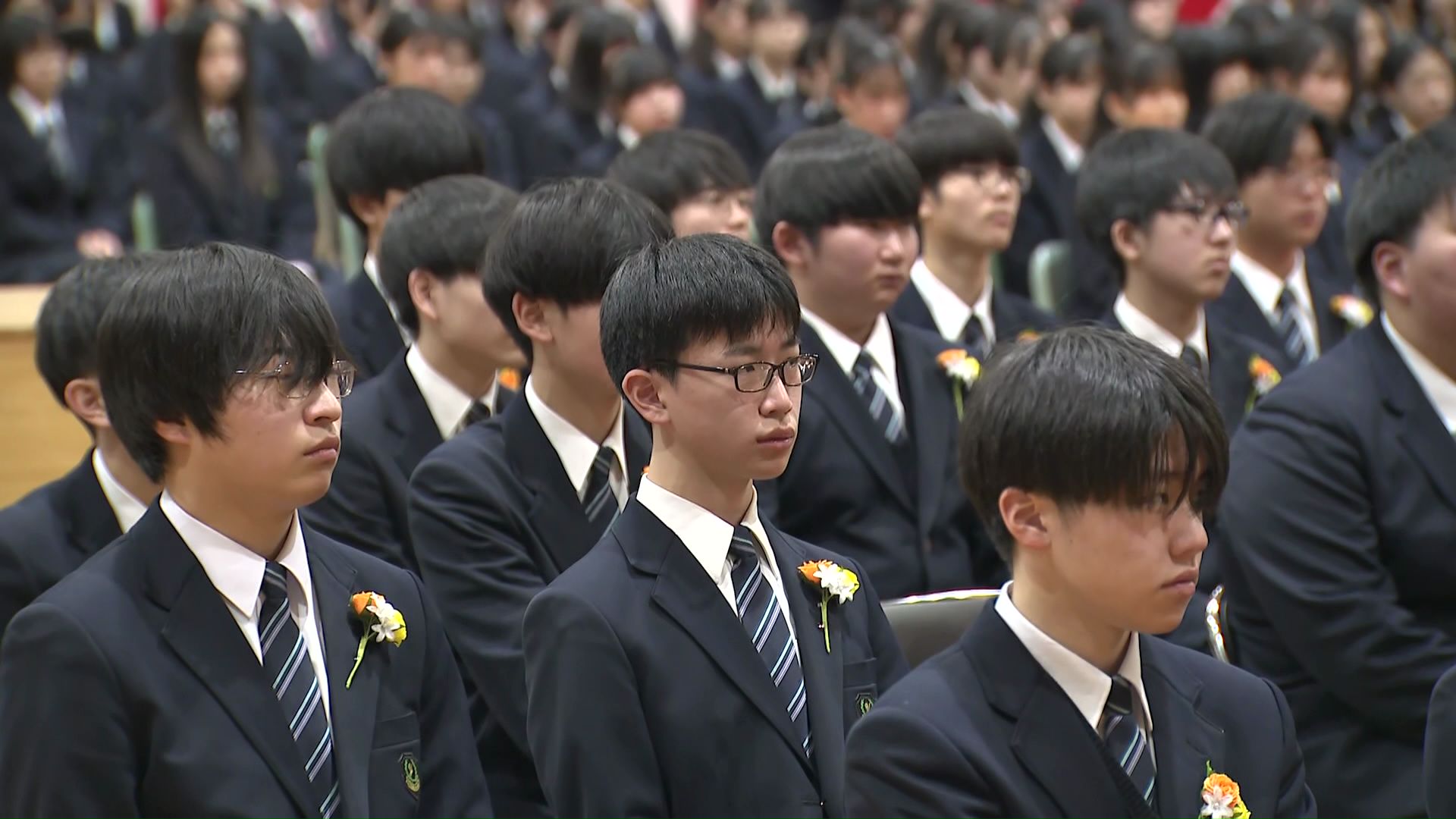 札幌市立山鼻中学校では90人が卒業