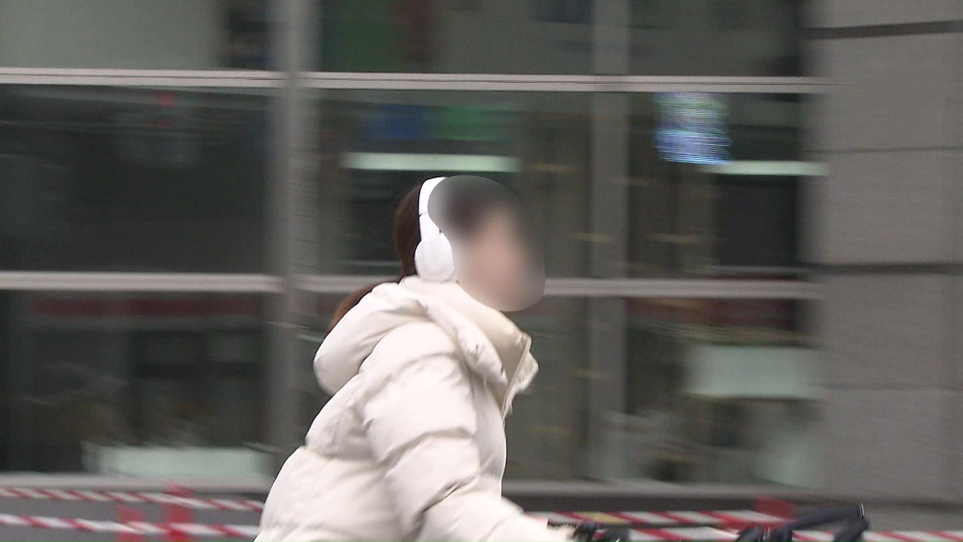 「ヘッドホン」「イヤホン」も目立つ