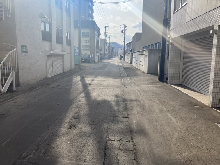 女性が男に襲われた現場（札幌市中央区南8条西7丁目）